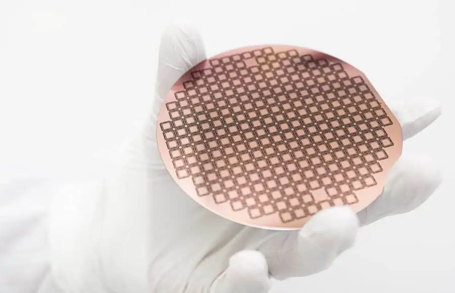100 mm silicon wafer with selectively grown carbon nanofibers by paul wennerholm