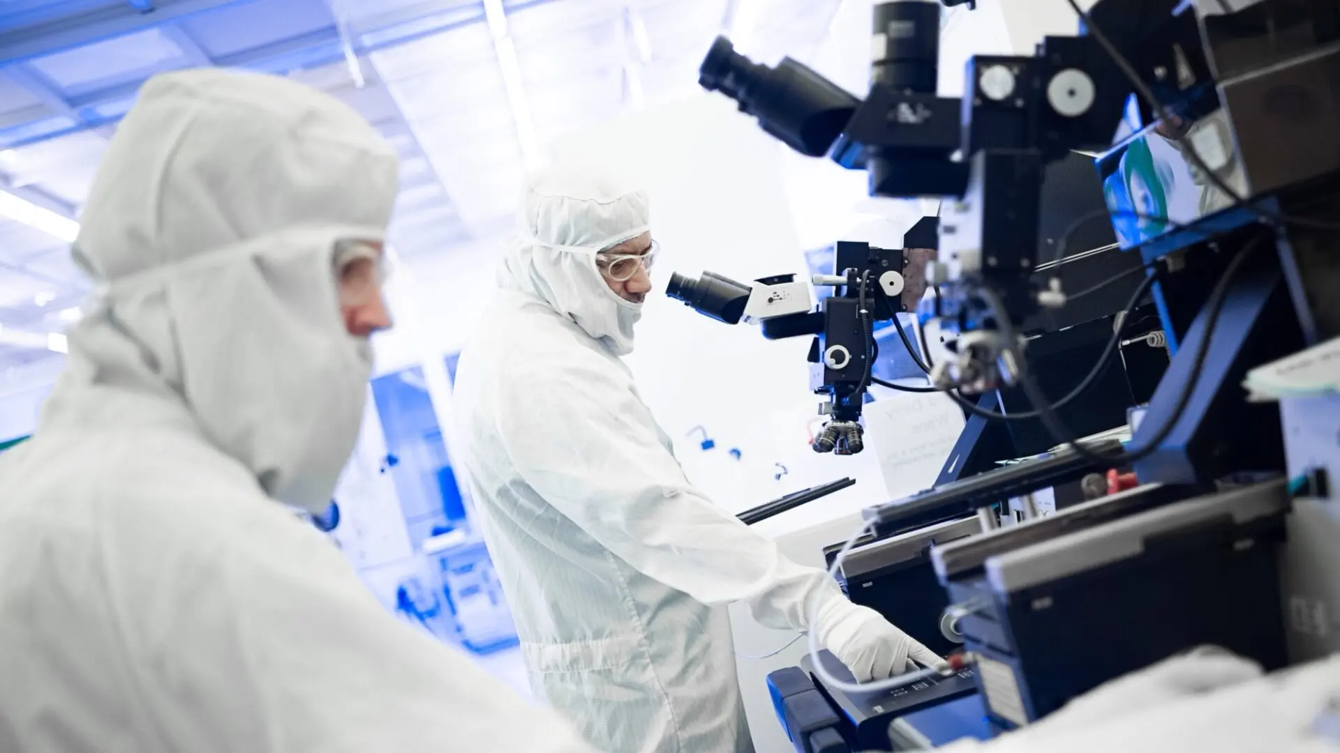 CNF-MIM Capacitors Demonstrate 1,000x Lower Current Leakage in Life&nbsp;Test