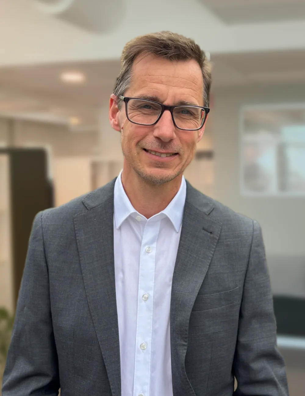 SNH Gabriel portraits 1000x1300